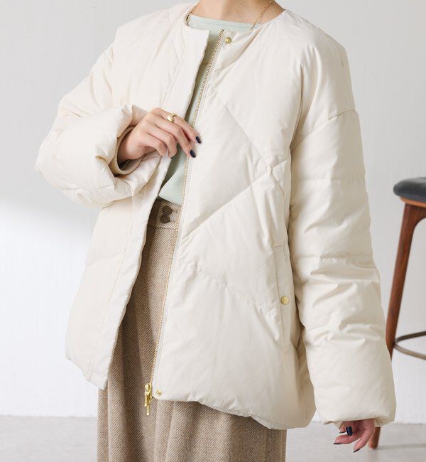  「【マット見え/軽量コート】ライトエンボスノーカラーダウン」|その他|