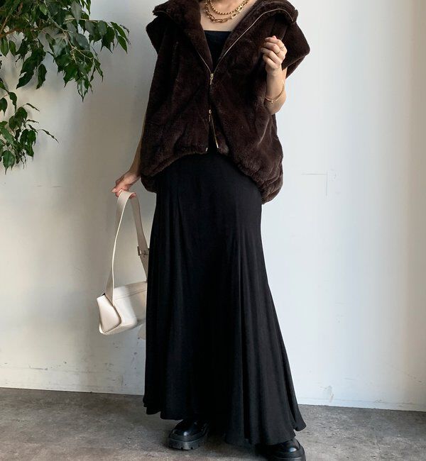  「フェイクミンクフーディージレ」|ベスト・ジレ|