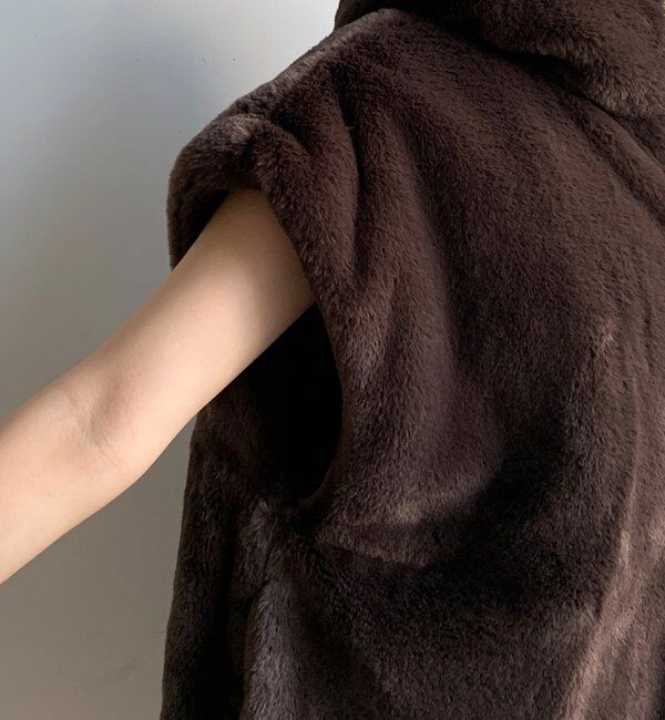  「フェイクミンクフーディージレ」|ベスト・ジレ|