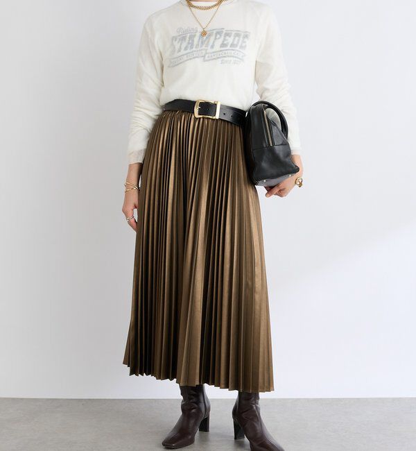  「【リバイバル/ウエストゴムで着やすい】レザーライクプリーツスカート」|スカート|