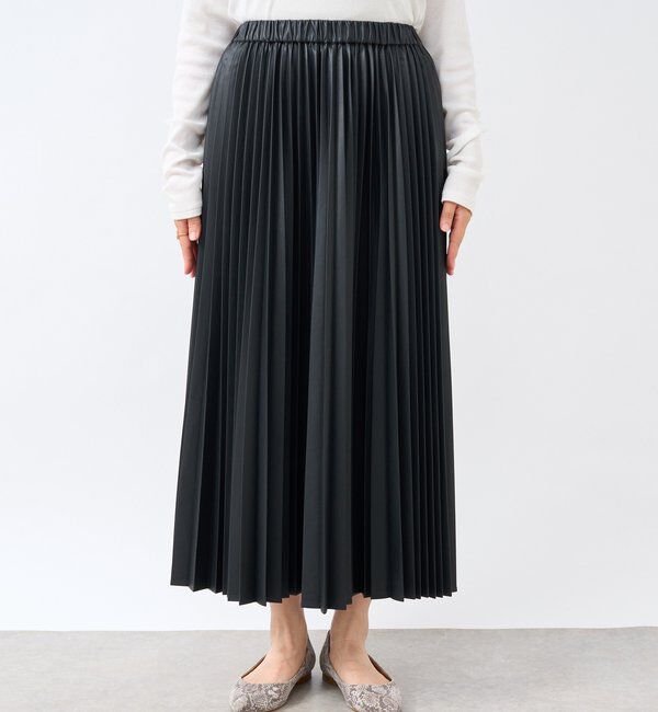  「【リバイバル/ウエストゴムで着やすい】レザーライクプリーツスカート」|スカート|