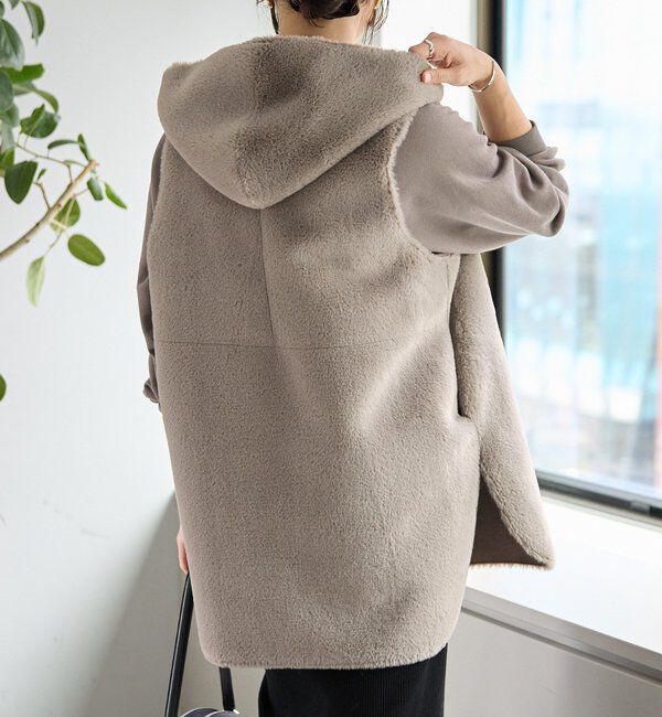  「【シーズンムード高まる】エコファーフードジレ」|ベスト・ジレ|