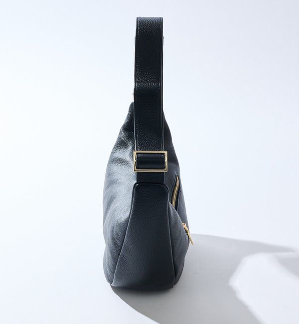  「【軽量◎】カーブレザーショルダーバッグ」|クラッチバッグ|