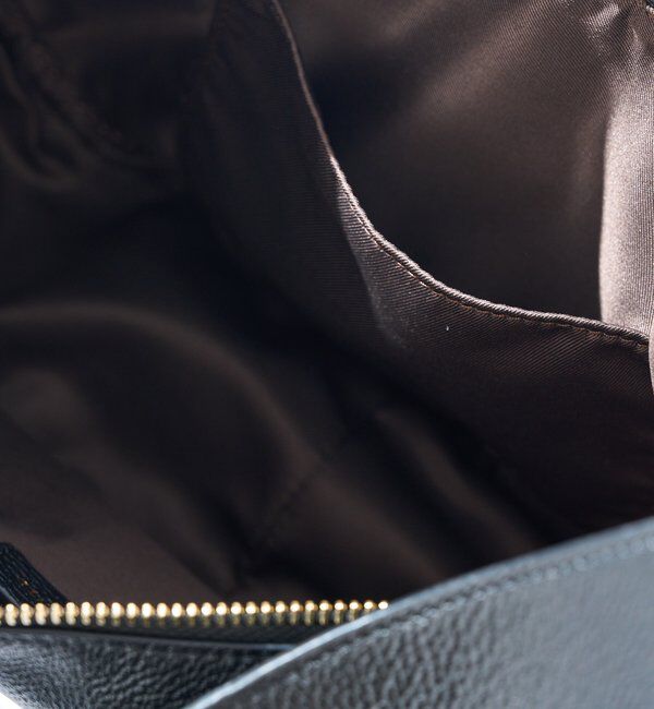  「【軽量◎】カーブレザーショルダーバッグ」|クラッチバッグ|