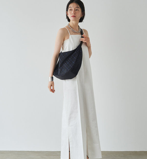  「クラウズナイロンラウンドビッグショルダーバッグ」|ショルダー・メッセンジャー|