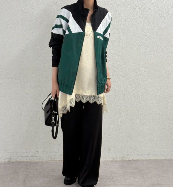  「adidas ラインナイロンジャケット」|ベスト・ジレ|