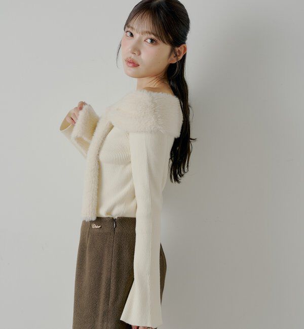  「【2サイズ展開あり】ブローチ付きコンパクトショートパンツ」|チノ|