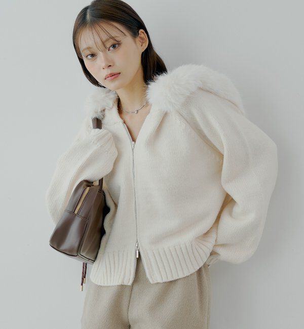  「【SALON by Chico】フードファーWジップニットカーディガン」|ニット・セーター|