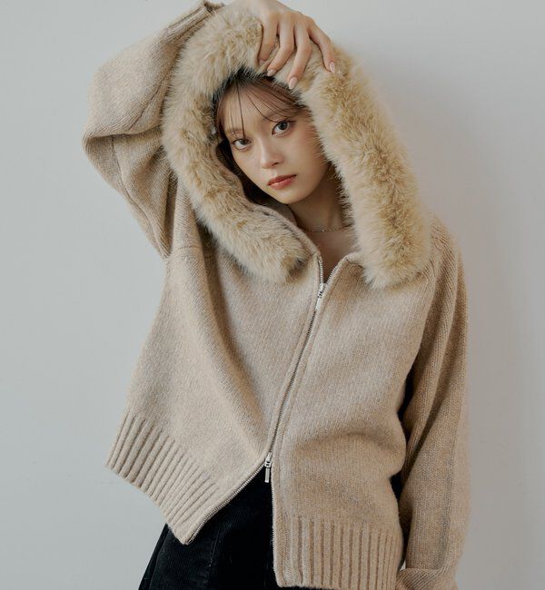  「【SALON by Chico】フードファーWジップニットカーディガン」|ニット・セーター|