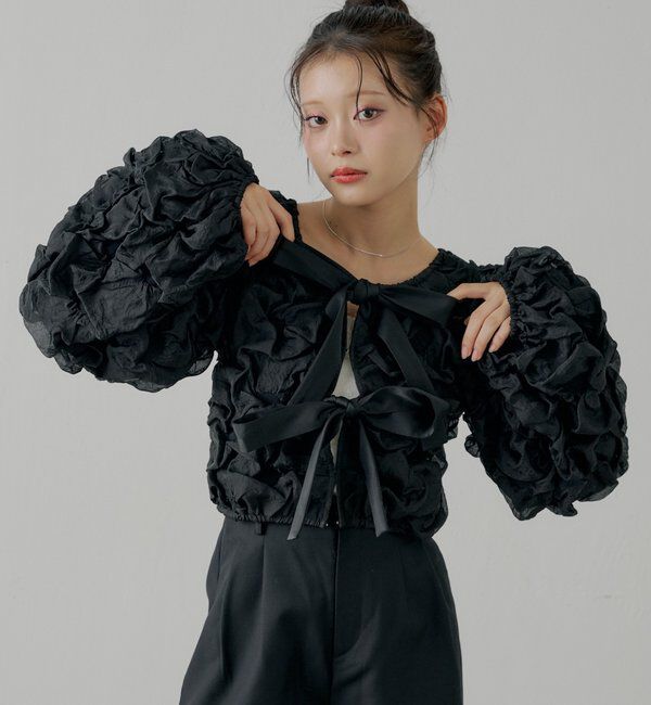  「【SALON by Chico】前後2wayフロントリボンポコポコブラウス」|シャツ・ブラウス|ブラック