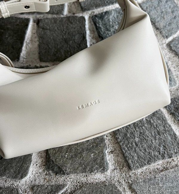  「【新色キャメル/人気のため再入荷/軽量/大容量】ロールハンドルバッグ」|トートバッグ|