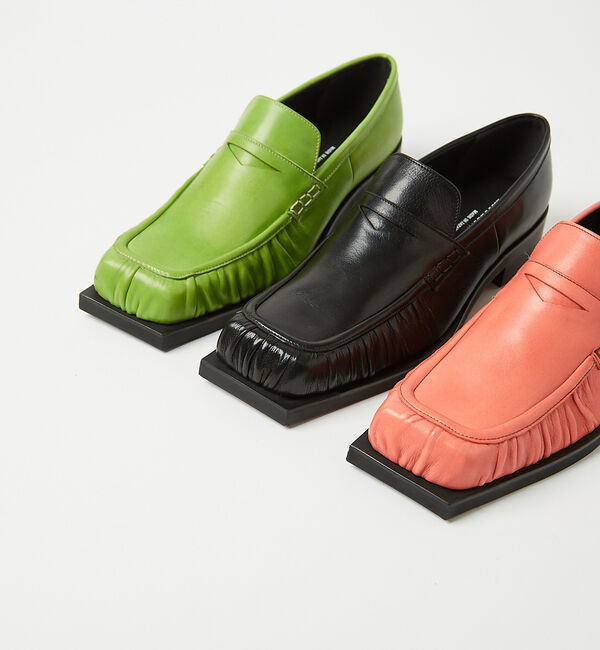 alfredoBANNISTER「オブリークトゥ ギャザー ローファー」|ローファー|