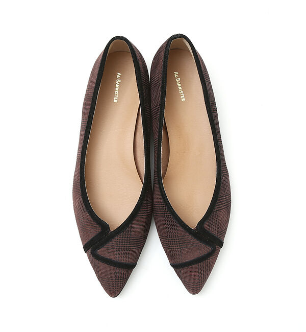 AU BANNISTER「パイピングデザインフラットパンプス」|パンプス|