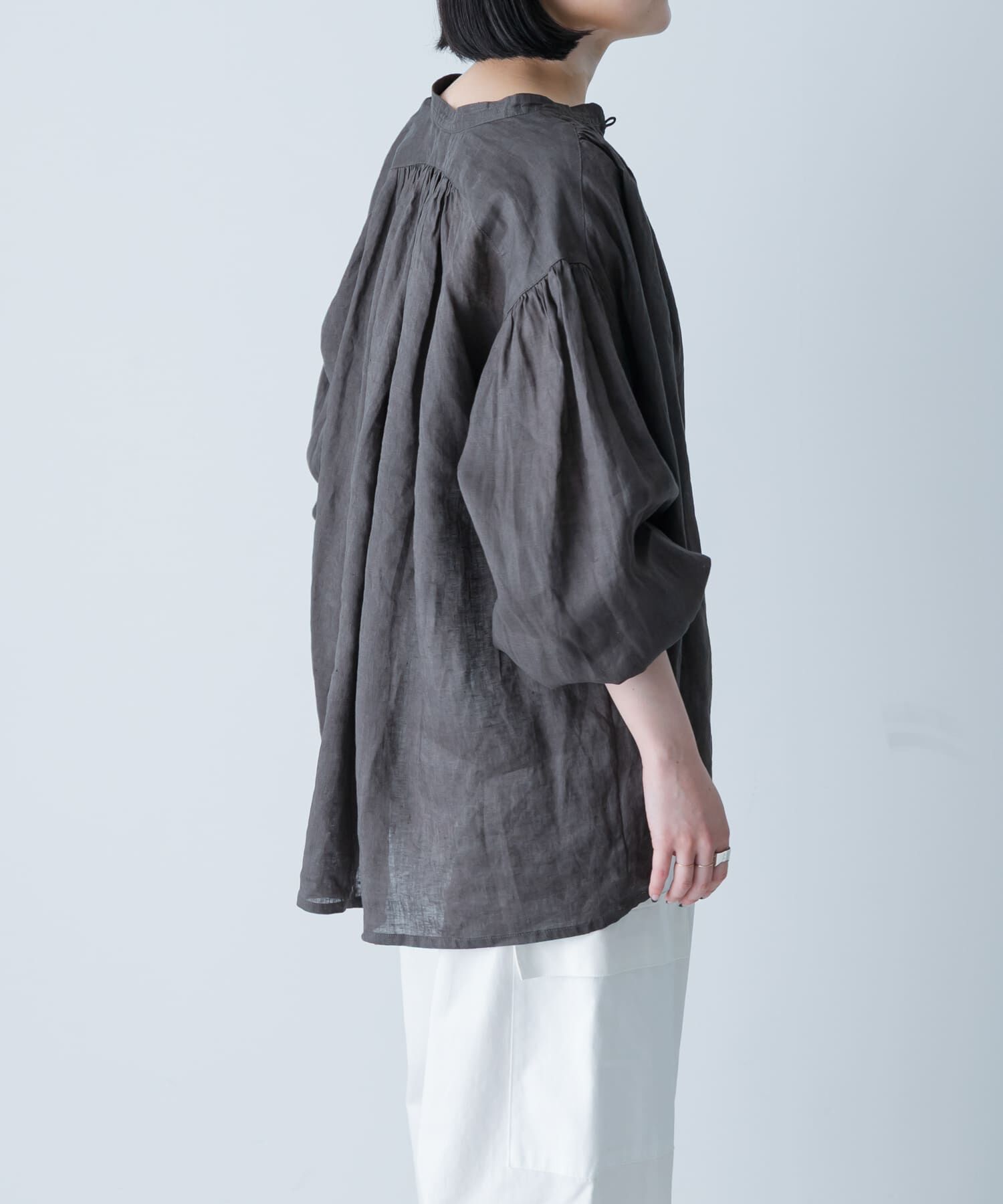 かぐれ「リネンスモックブラウス」|シャツ・ブラウス|