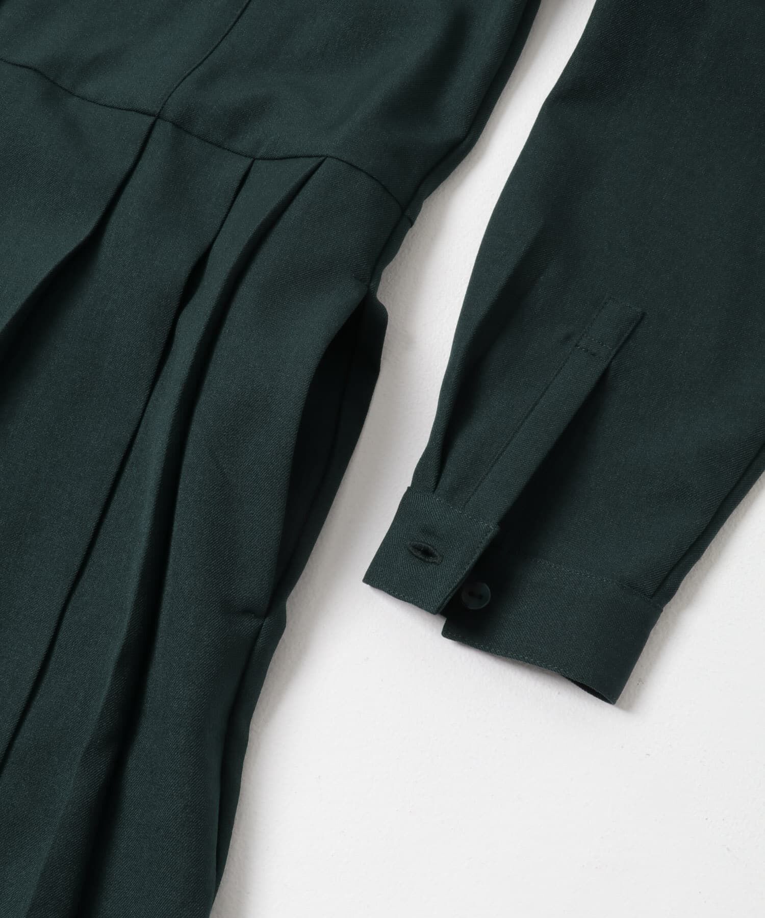 URBAN RESEARCH DOORS「『一部WEB限定カラー』『UR TECH SMOOTHLUXE』サイドプリーツ切替ワンピース」|ワンピース|