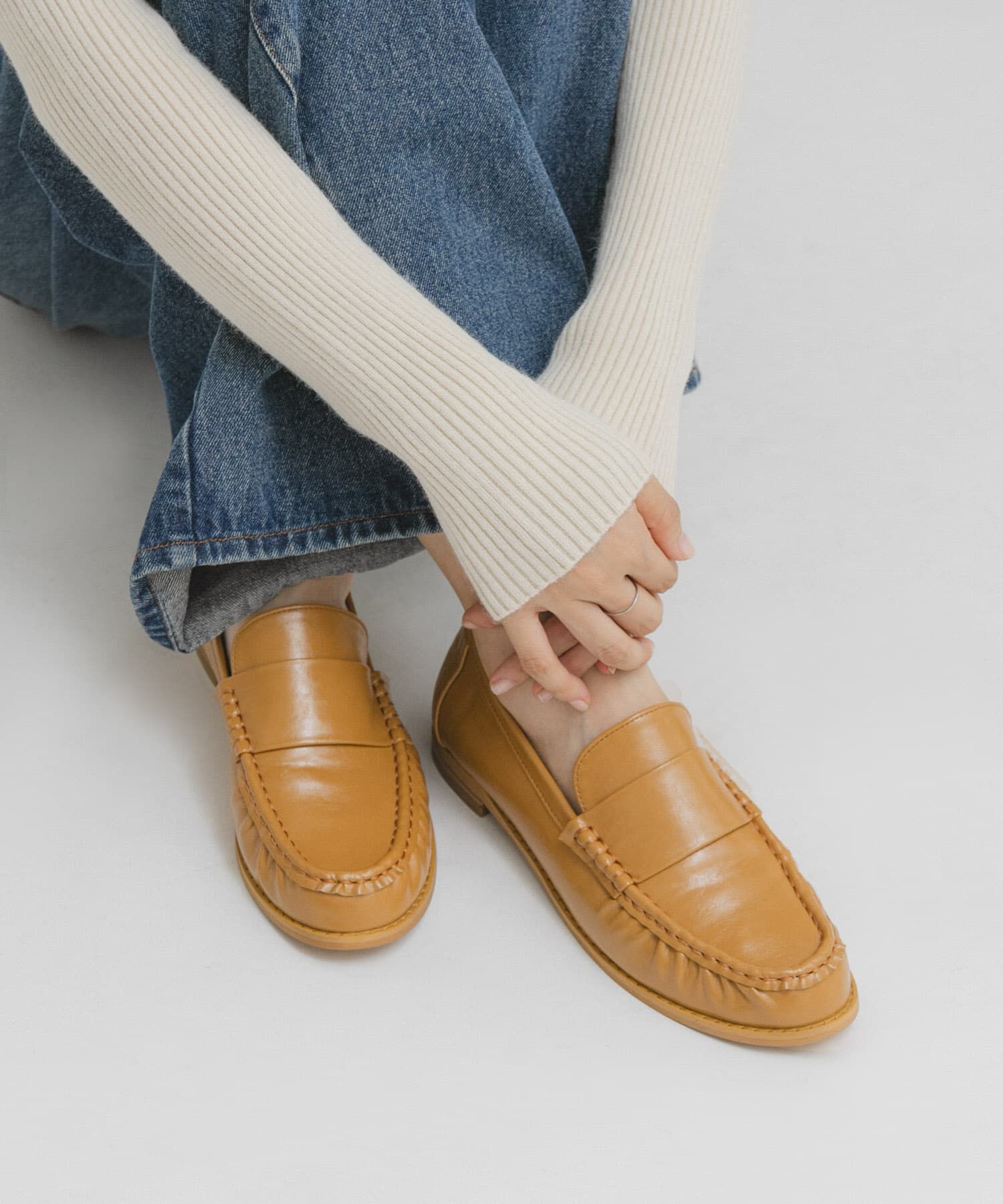  「ギャザーデザインローファー」|その他|ベージュ