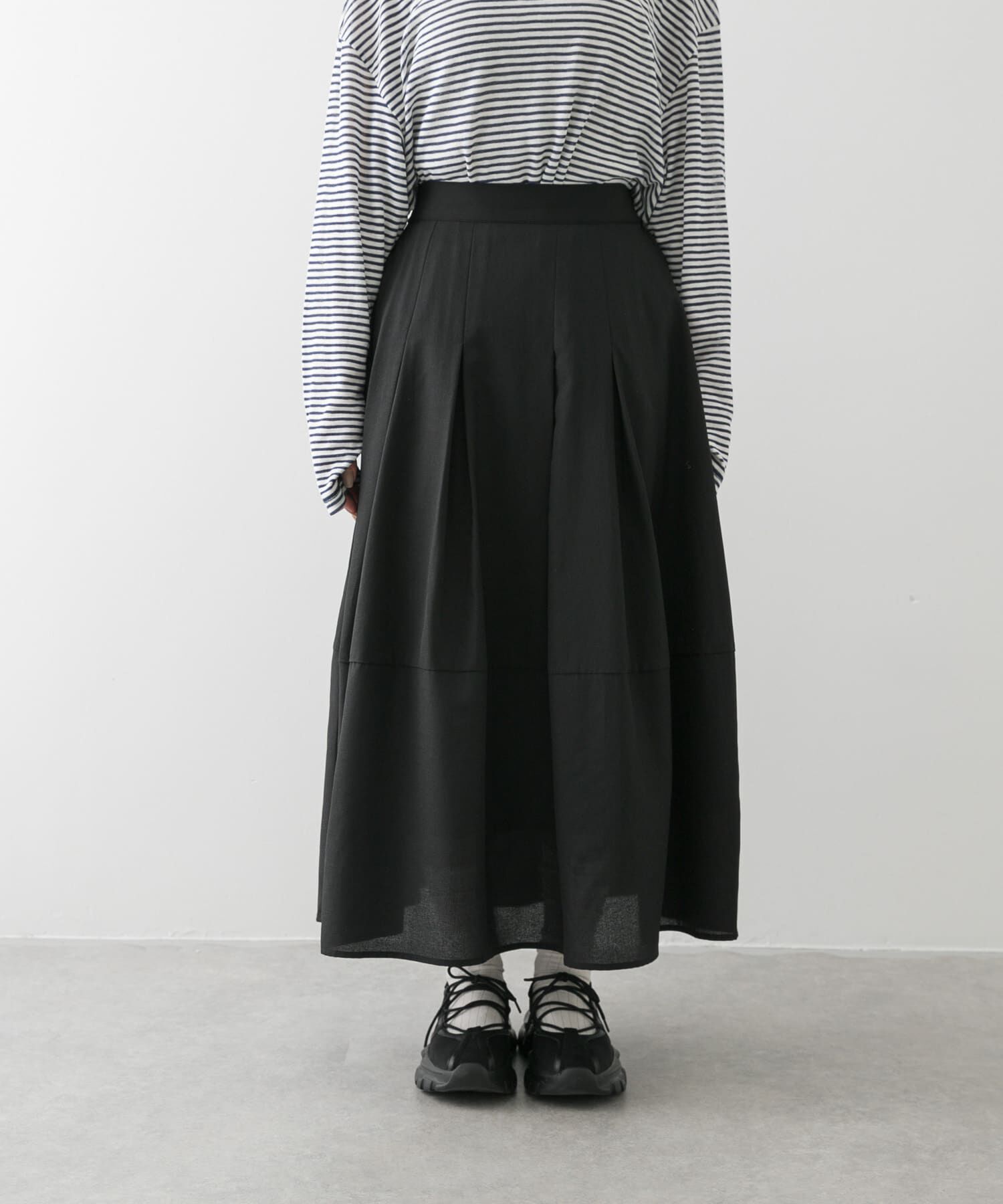 SENSE OF PLACE by URBAN RESEARCH「タックボリュームコクーンスカート」|スカート|