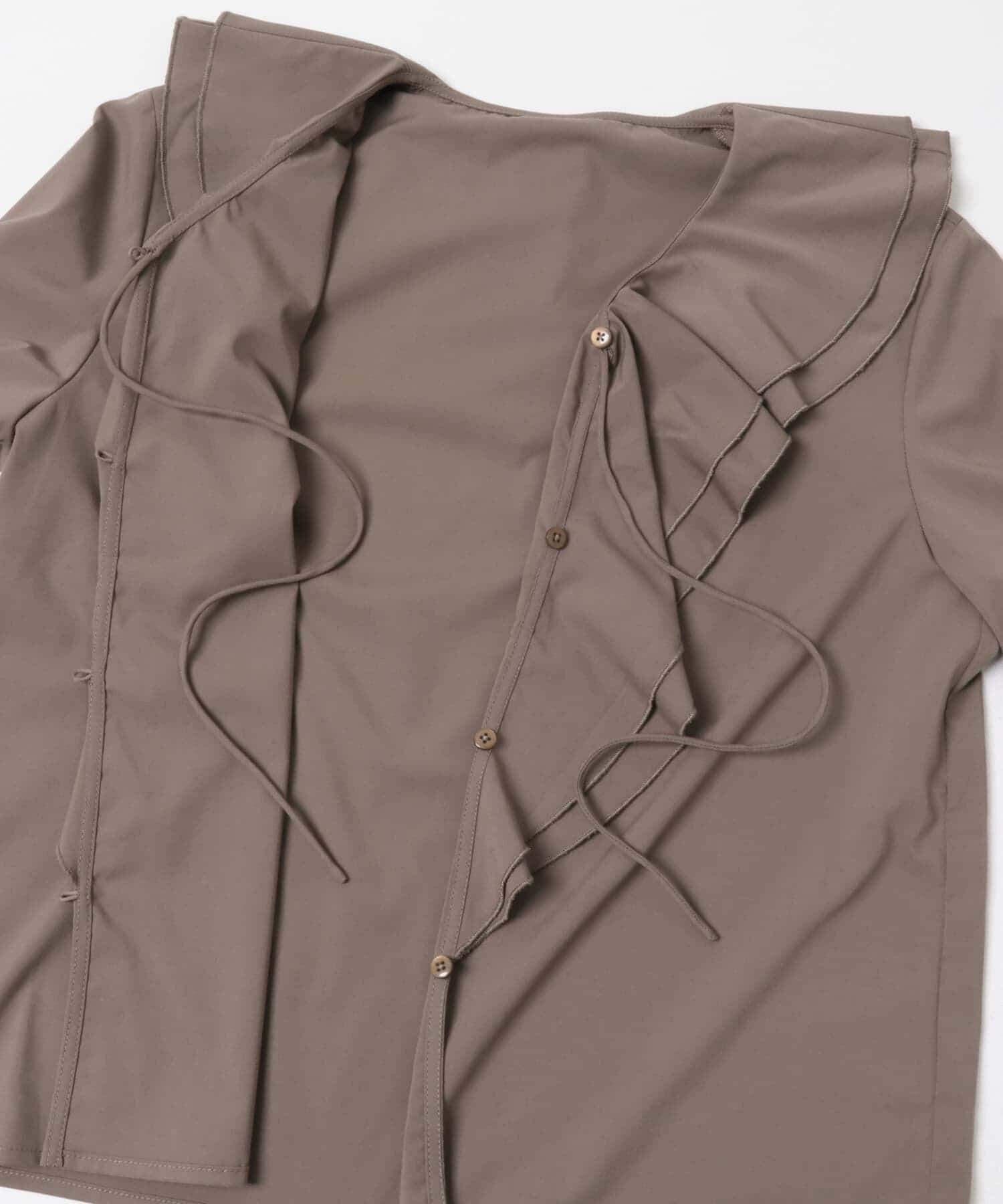 SENSE OF PLACE by URBAN RESEARCH「Vネックラッフルブラウス」|シャツ・ブラウス|