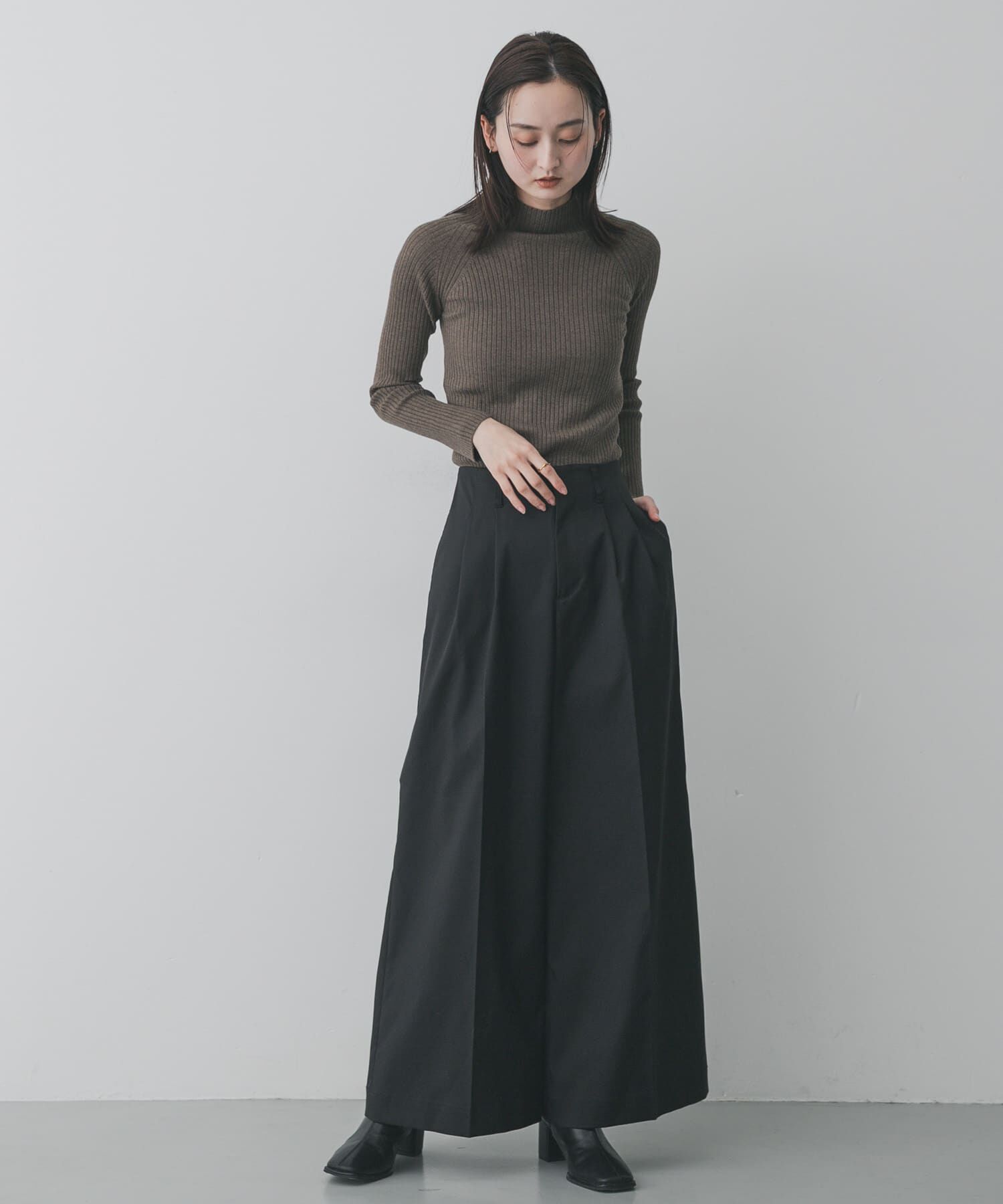 SENSE OF PLACE by URBAN RESEARCH「『一部WEB限定カラー』『毛玉防止』ストレッチリブハイネックセーター」|ニット・セーター|