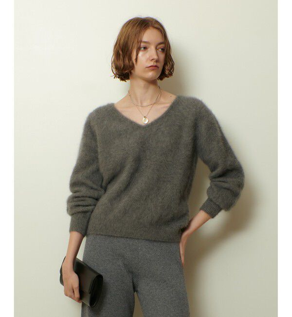 allureville「カシミヤブレンドファー加工Ｖプルオーバー」|ニット・セーター|