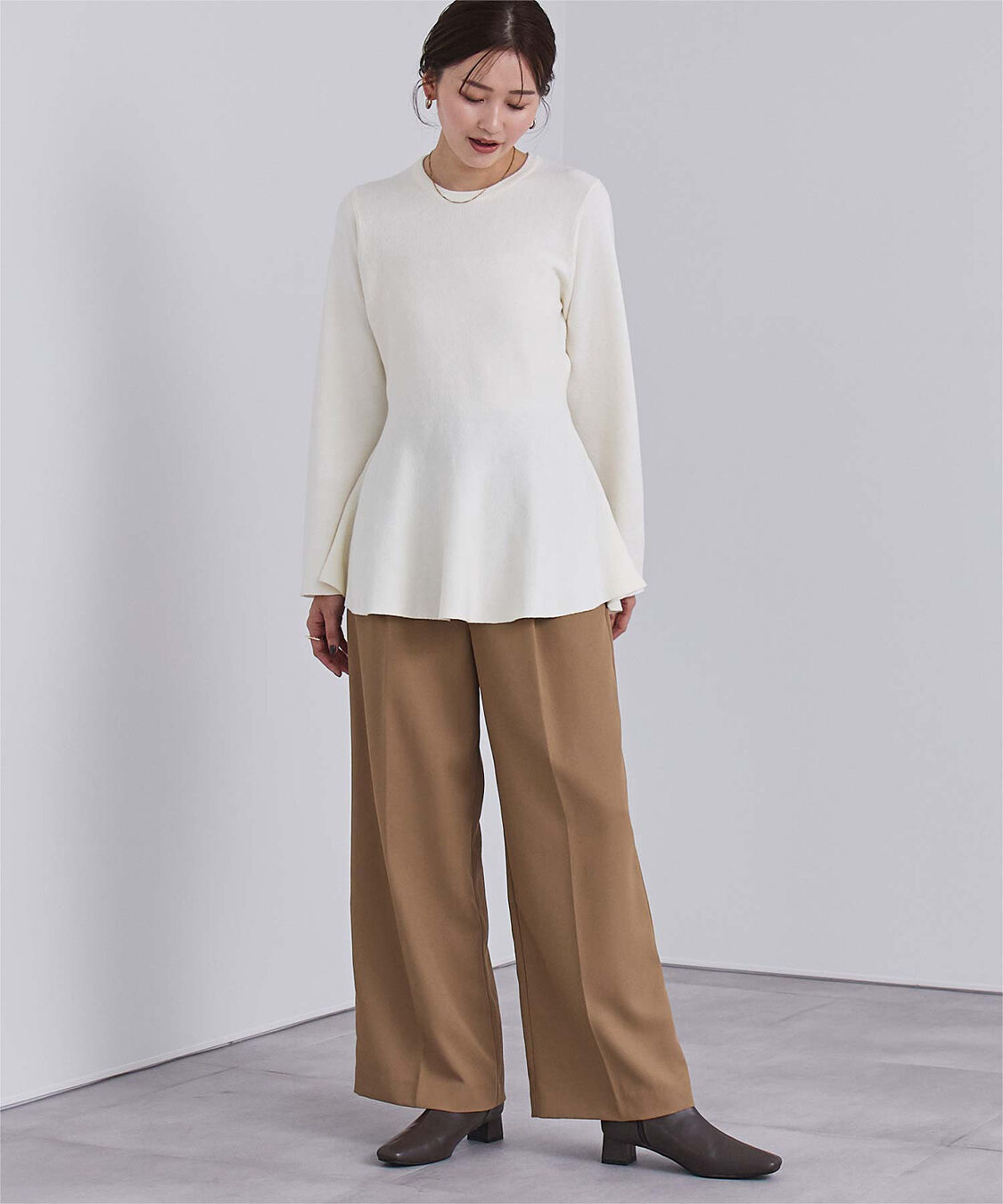 ur's「4.5cmスクエアトゥブーツ」|ショートブーツ|