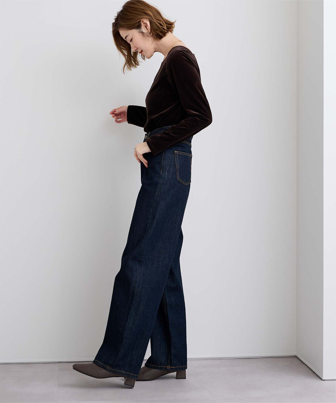 ur's「4.5cmスクエアトゥブーツ」|ショートブーツ|