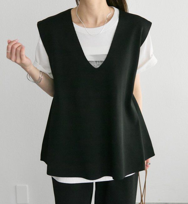  「スポンディッシュVネックニットベスト」|ニット・セーター|