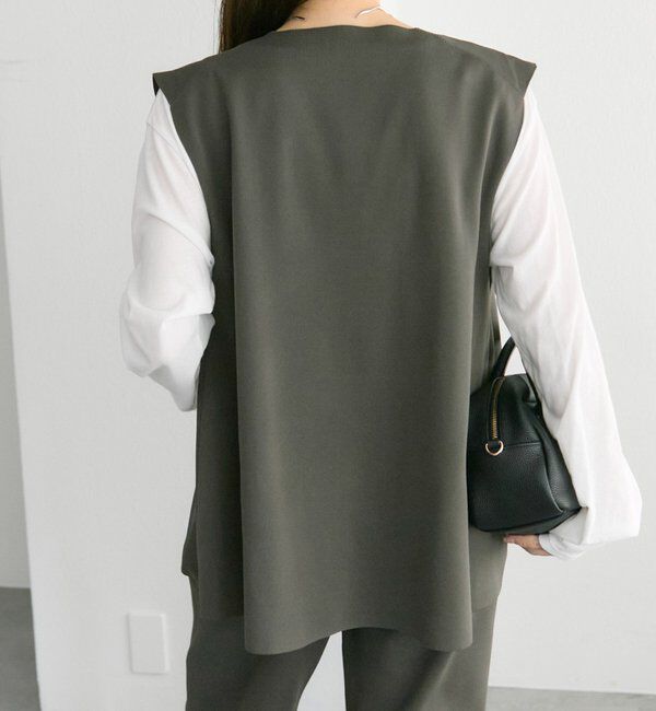  「スポンディッシュVネックニットベスト」|ニット・セーター|