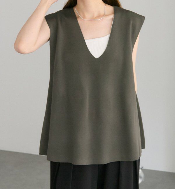  「スポンディッシュVネックニットベスト」|ニット・セーター|