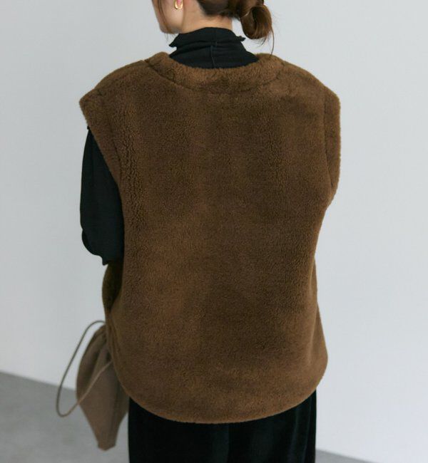  「リサイクルボアベスト」|ダウンベスト・ベスト|