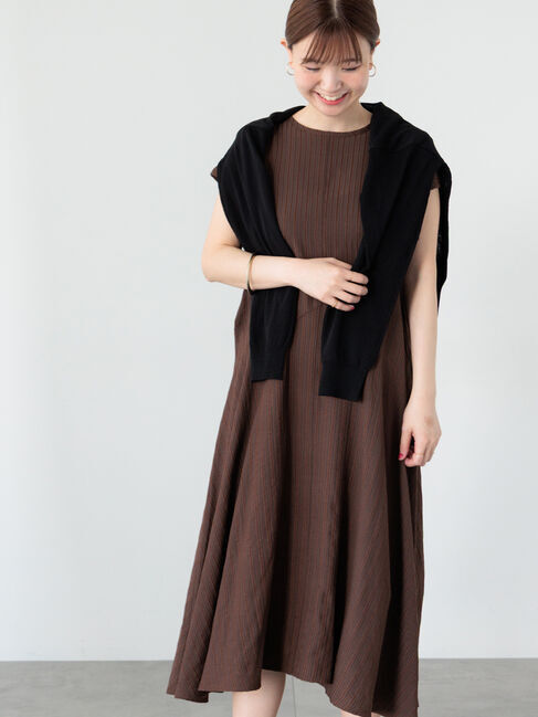 Lugnoncure「ストライプサッカーワンピース《2025summer catalog item》」|ワンピース|ブラウン