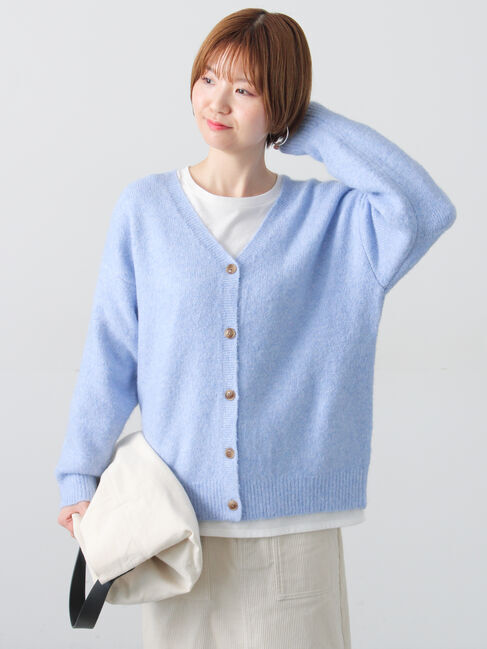 Lugnoncure「ウール混ふわふわVネックカーディガン」|カーディガン|ブルー