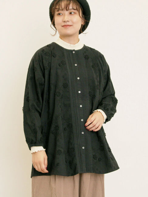 Samansa Mos2「3D刺繍クルーネックチュニック」|シャツ・ブラウス|ブラック