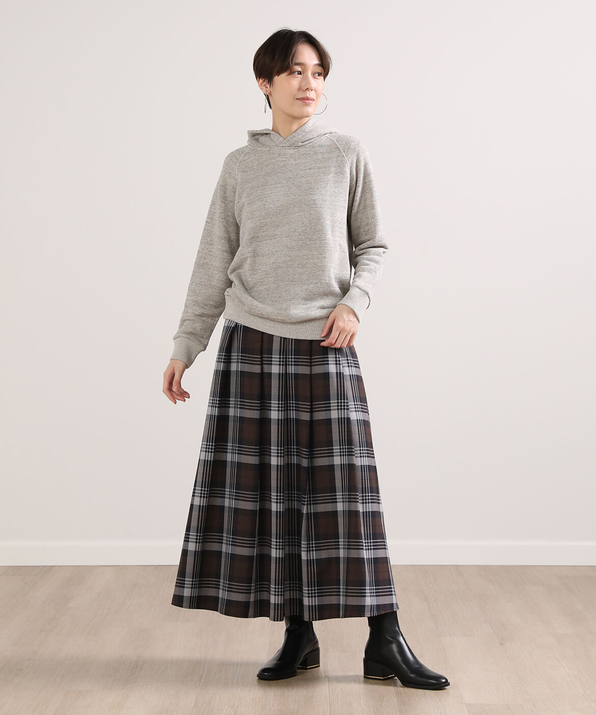 DAY by DAY it&rsquo;s international「プルオーバーパーカー《吊り裏毛》」|パーカー|