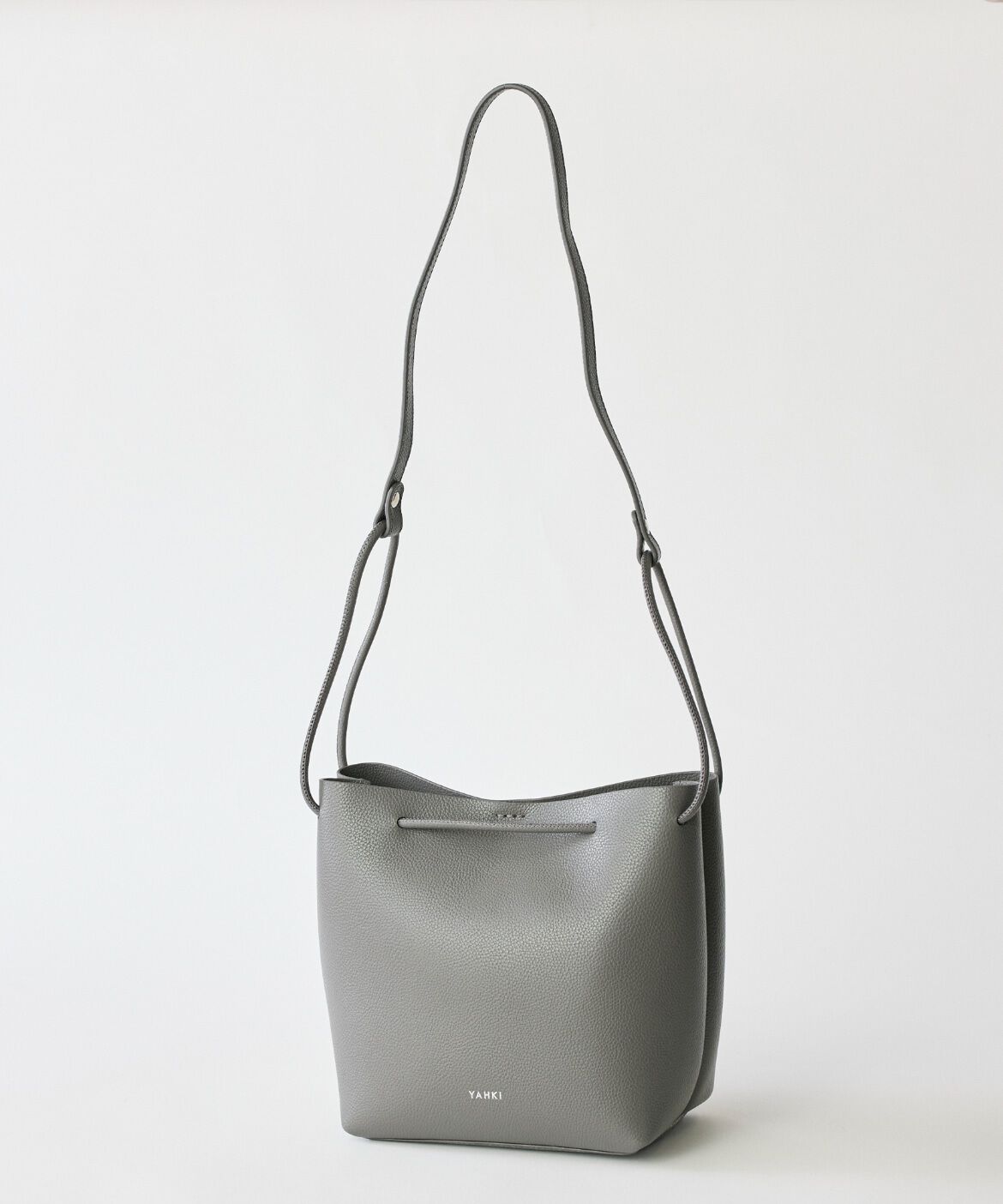 FAVORITE SUKINAMONO「SOFT SHRINK レザークロスボディバッグ《YAHKI》」|ショルダー・メッセンジャー|