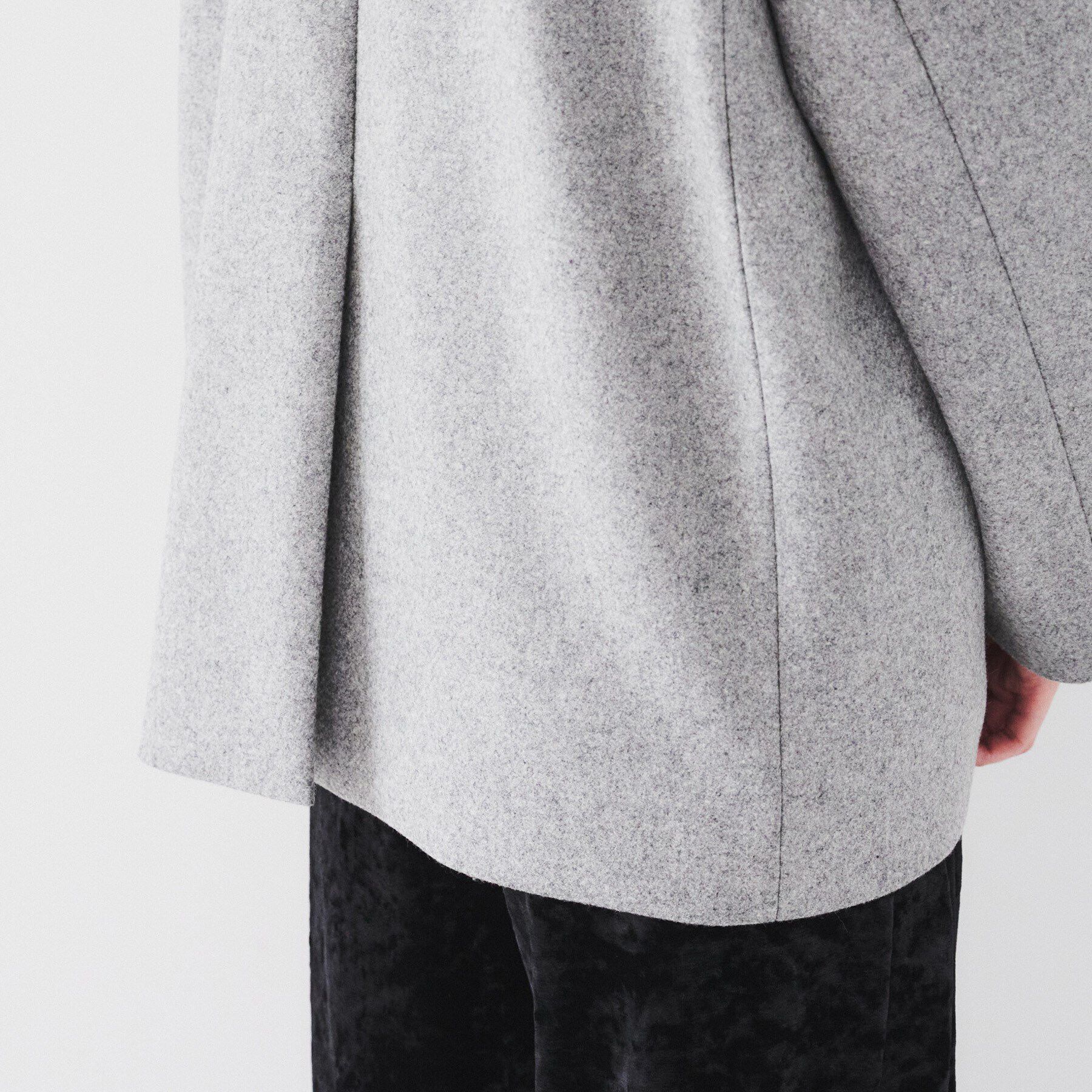 UNTITLED「【ミドル丈/日本製/イタリア素材】ウールメルトン ピーコート」|ピーコート|