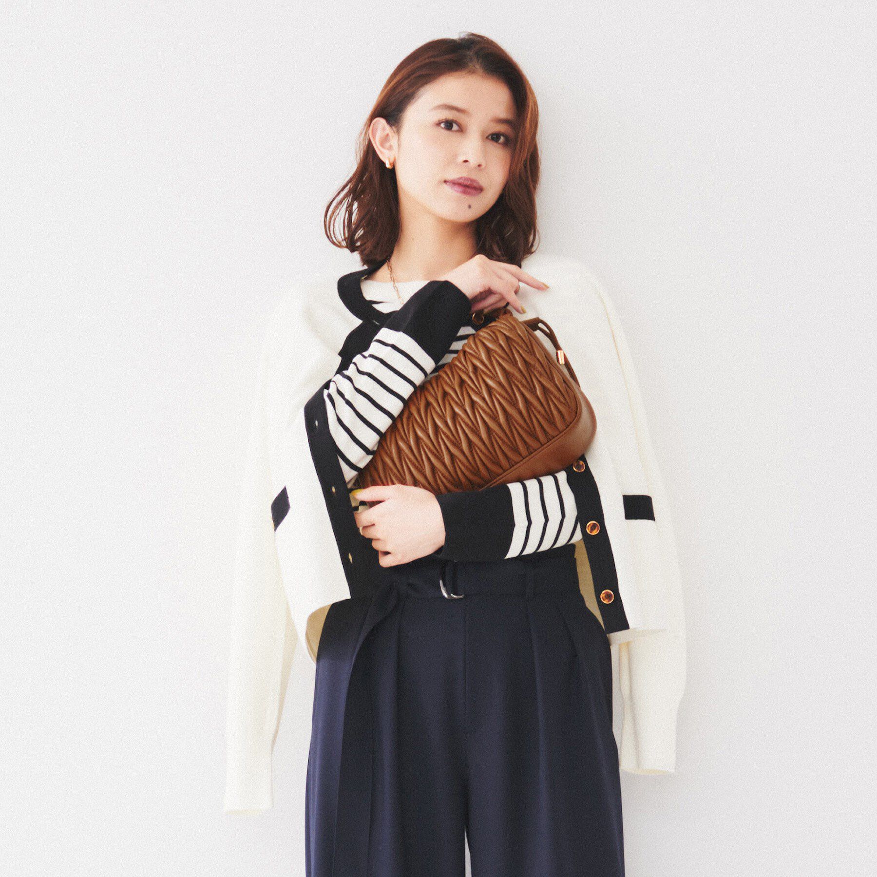 UNTITLED「【セレモニーにも！】ソフトギャザーショルダー」|ショルダー・メッセンジャー|