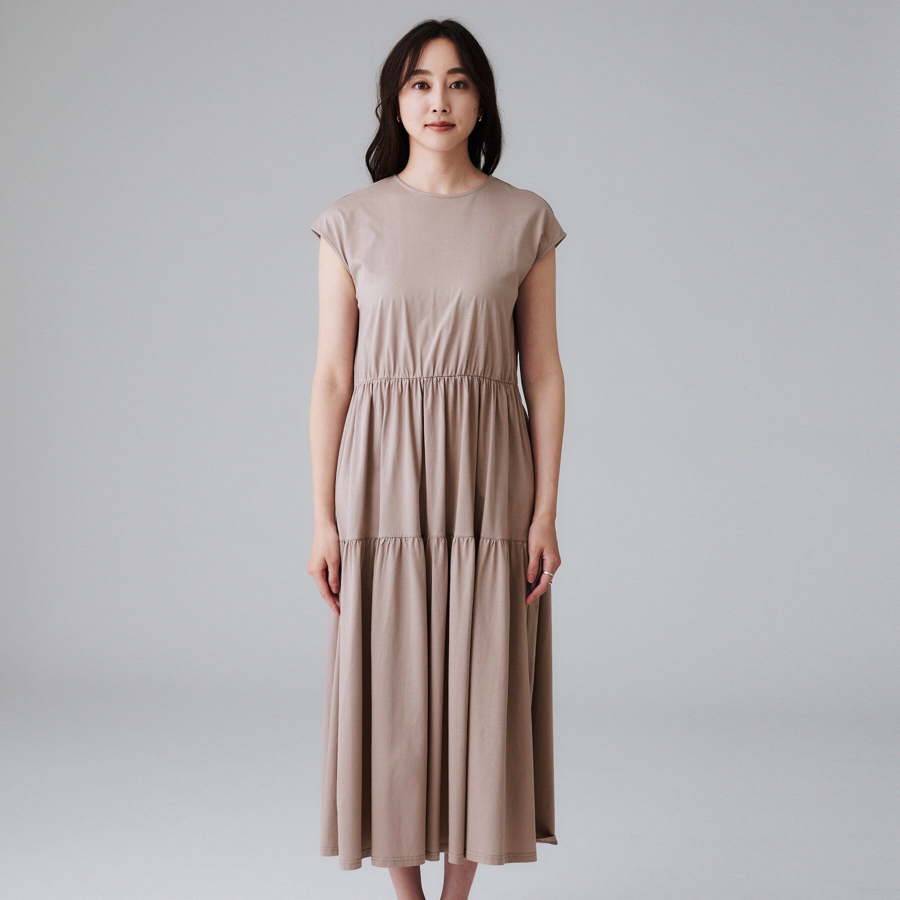 UNTITLED「【ティアード/洗える】コットンロングワンピース」|ワンピース|