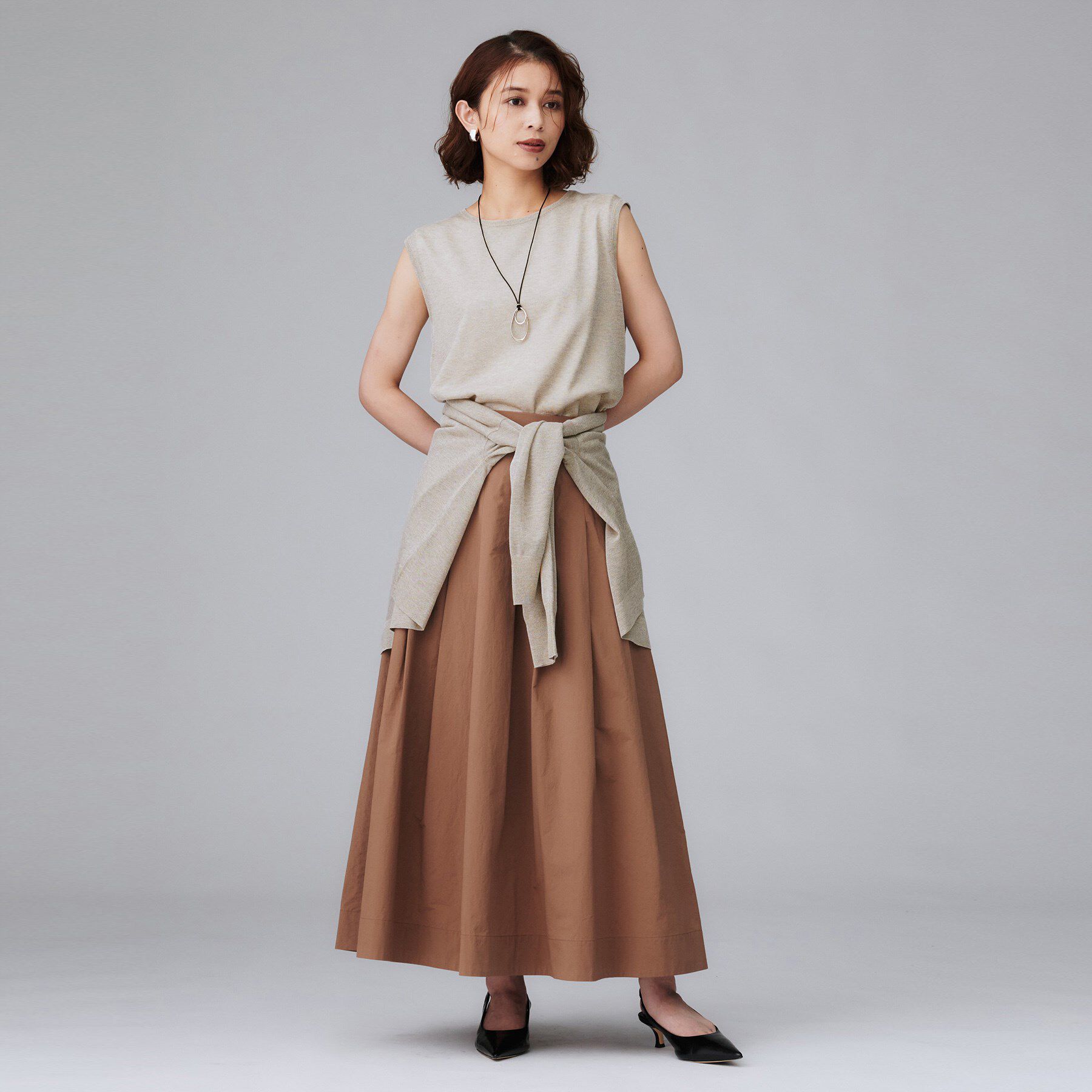 UNTITLED「【アンサンブル可/洗える】シアーノースリーブ プルオーバー」|ニット・セーター|