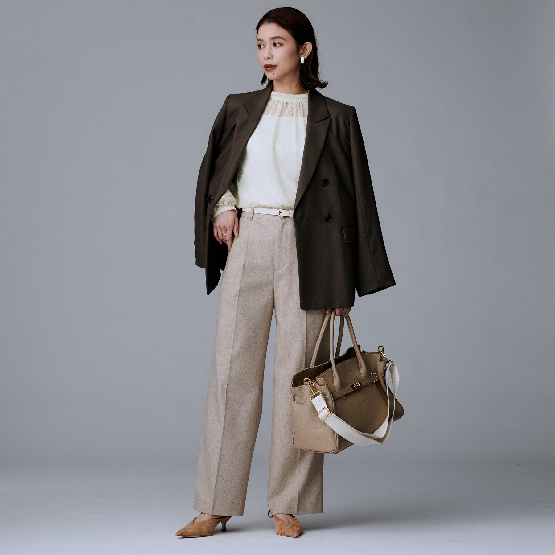 UNTITLED「【重ね着やスーツインナーに/シアー】ドットジャカード ブラウス」|シャツ・ブラウス|