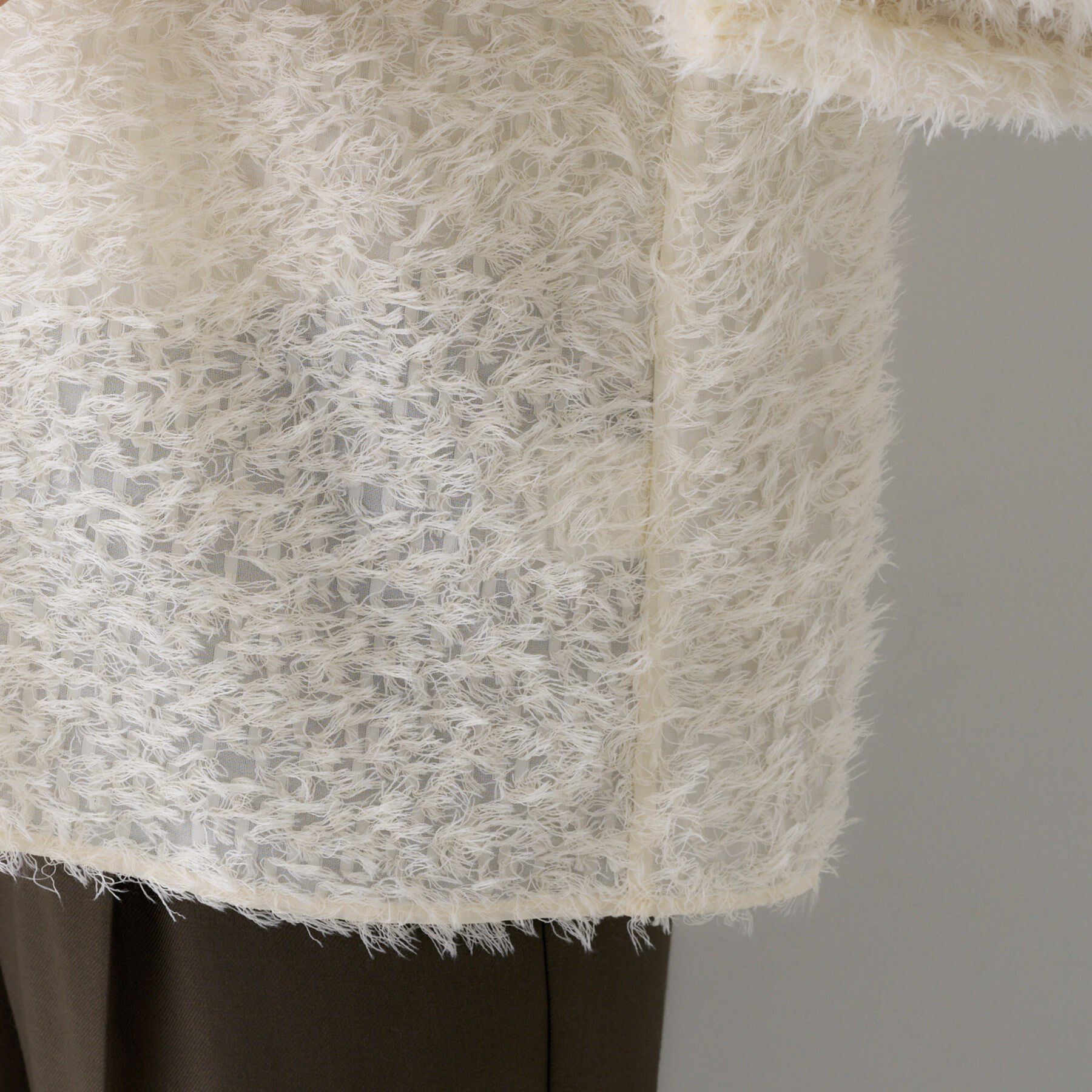 UNTITLED「【洗える/1枚で着映え】カットジャカードトップス」|シャツ・ブラウス|