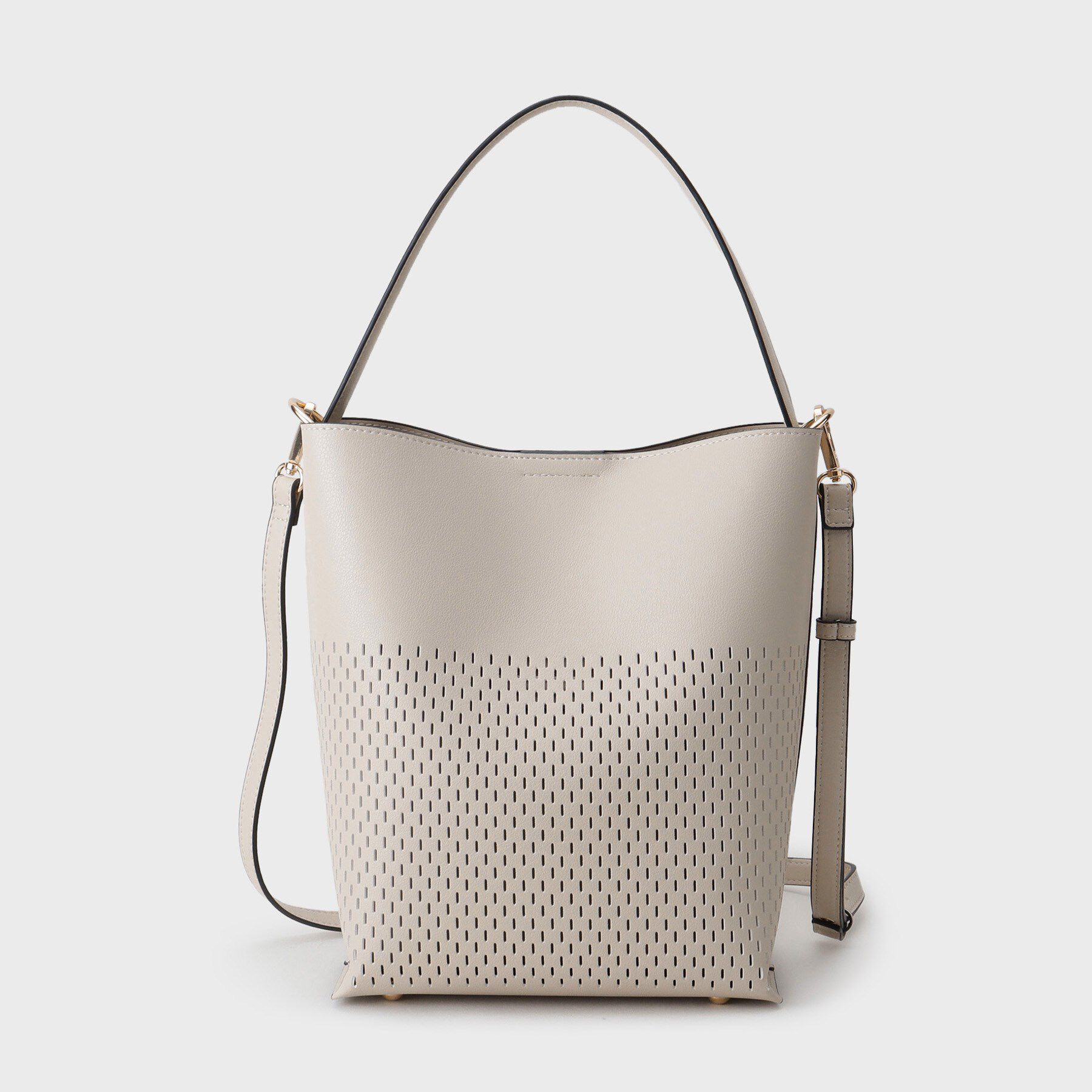 COUP DE CHANCE「2WAYパンチングトート／バケツ型／ミニポーチ付き／軽量」|トートバッグ|