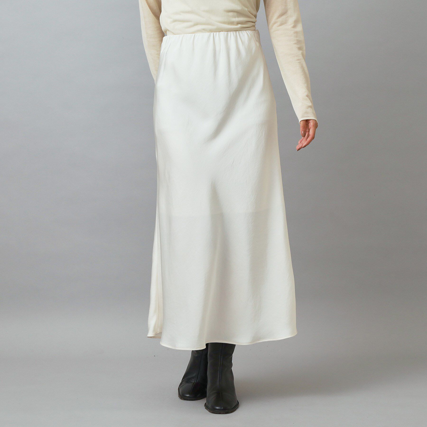 DRESSTERIOR「【CLASSY.12月号掲載】ストレッチヴィンテージサテンナロースカート」|スカート|