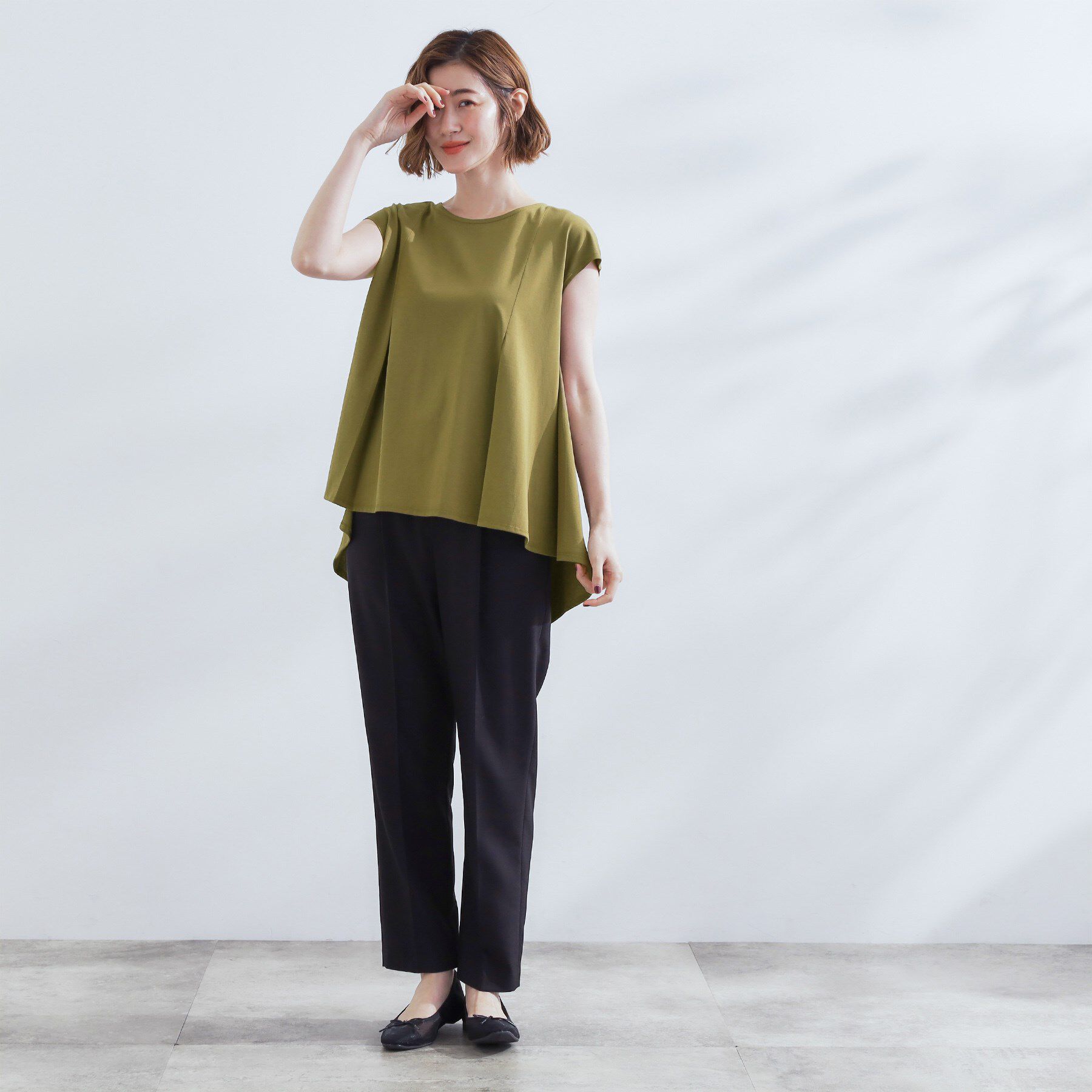 grove「すっきり見え　ペプラムフレンチスリーブカットソー」|Tシャツ・カットソー|