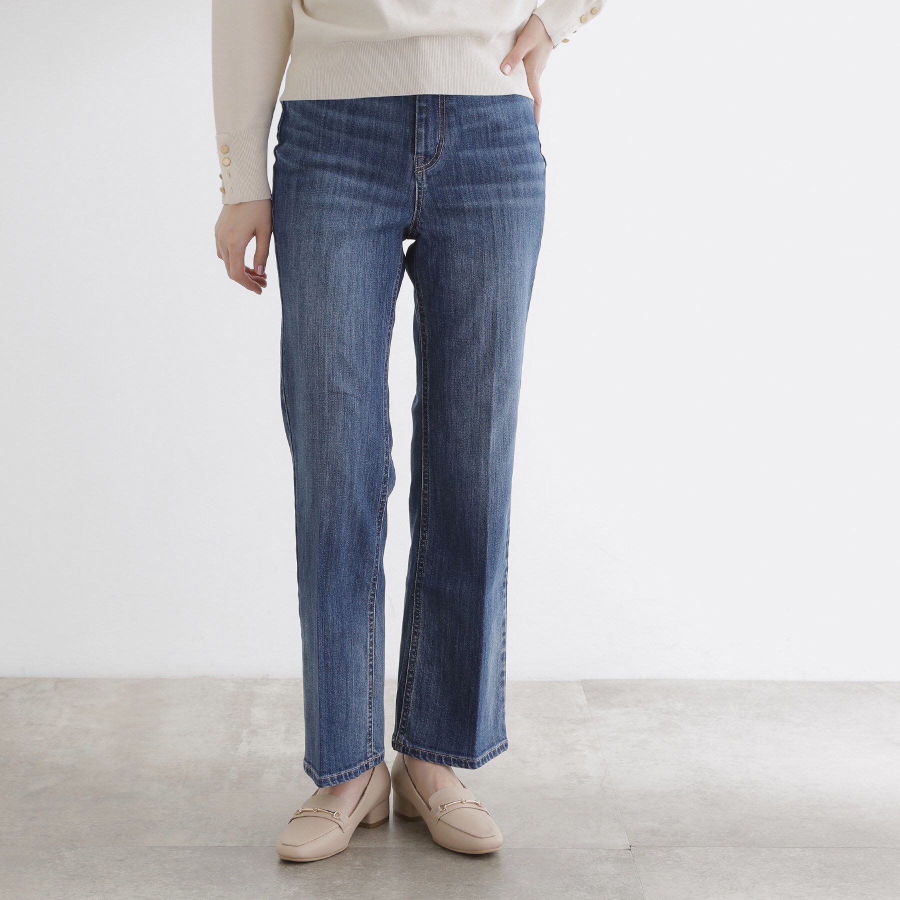 grove「【美シルエット/選べる着丈】大人のためのソフトフレアーデニム」|デニム|