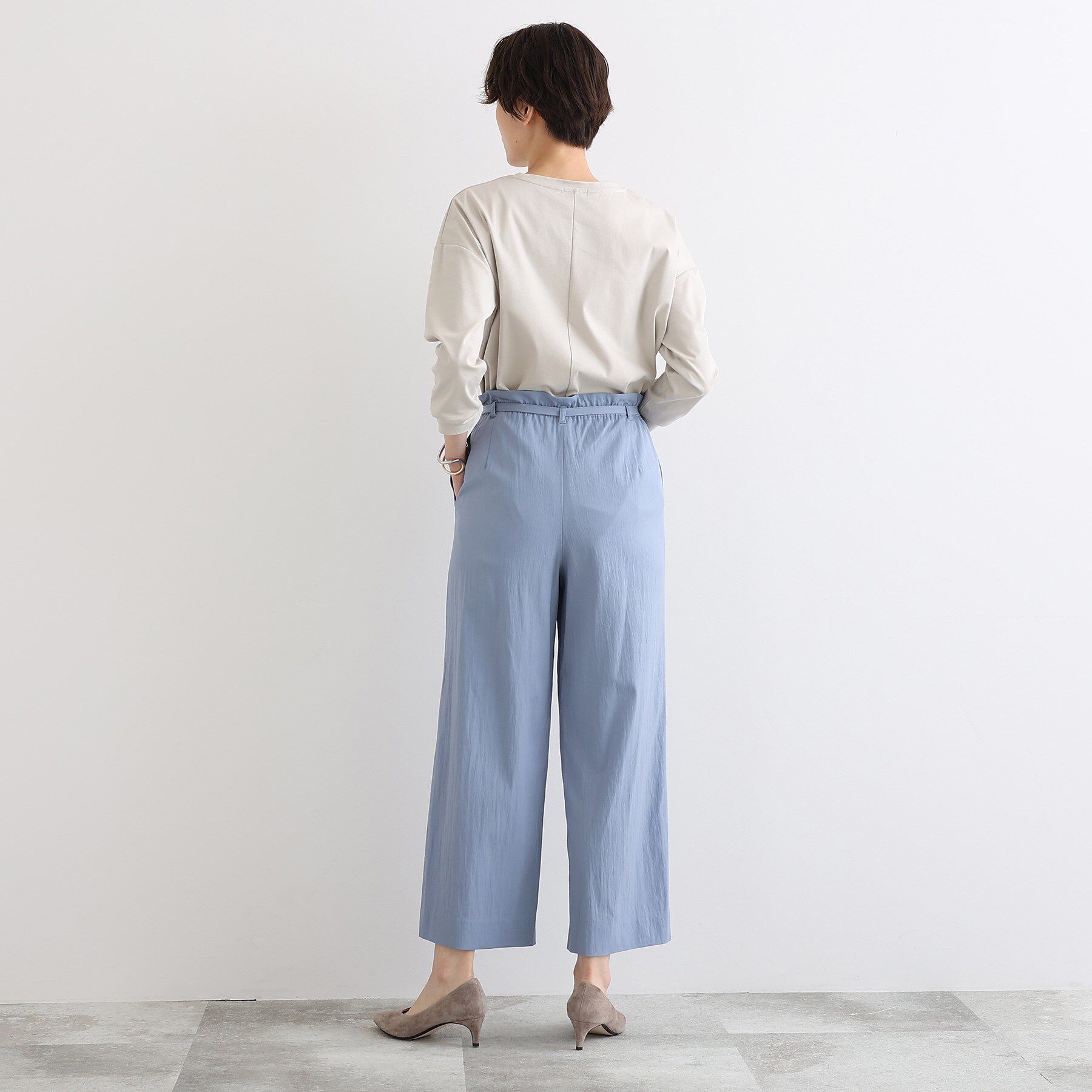 INDIVI「【洗える／コットン100％】ラウンドヘムシンプルカットソー」|Tシャツ・カットソー|