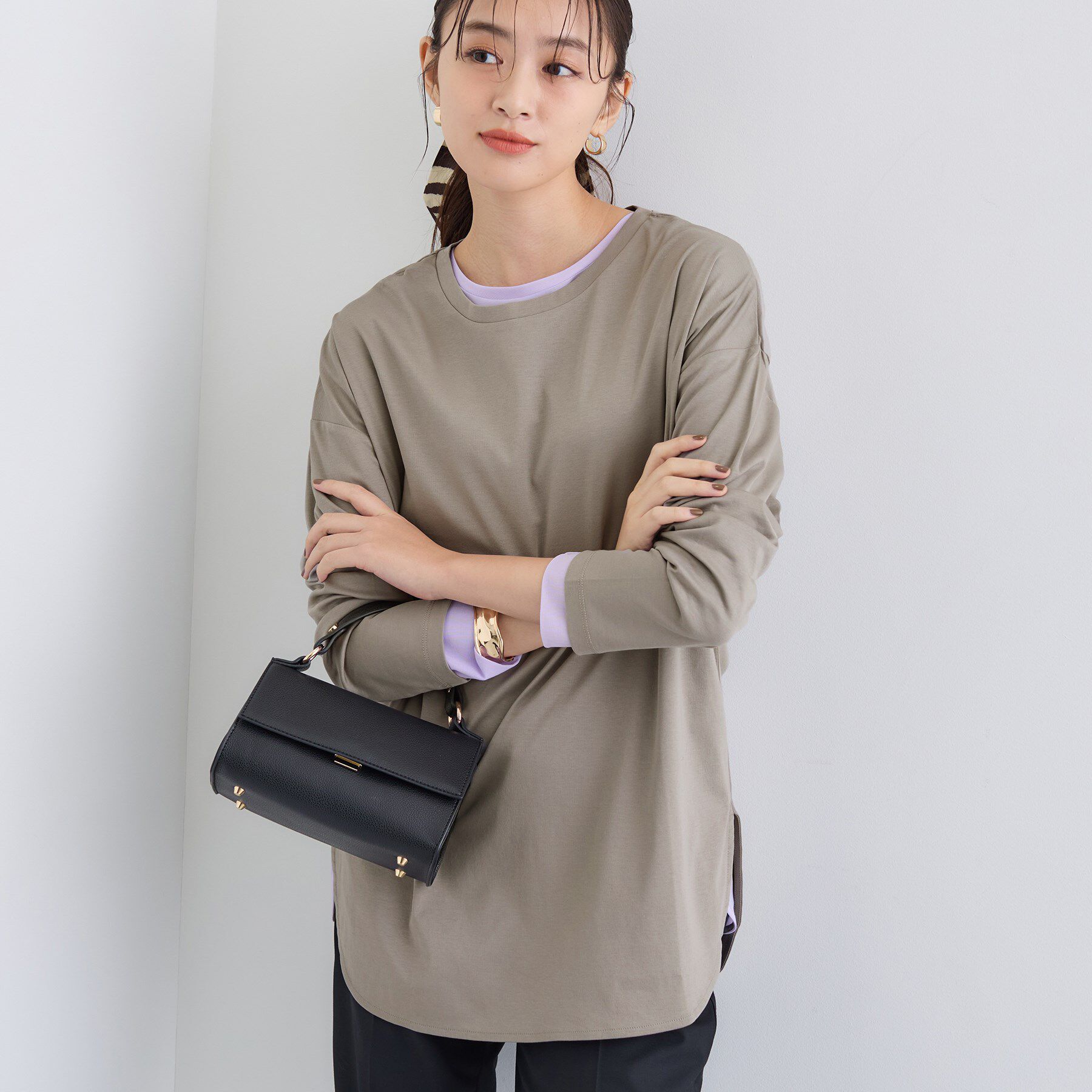 INDIVI「【洗える／コットン100％】ラウンドヘムシンプルカットソー」|Tシャツ・カットソー|