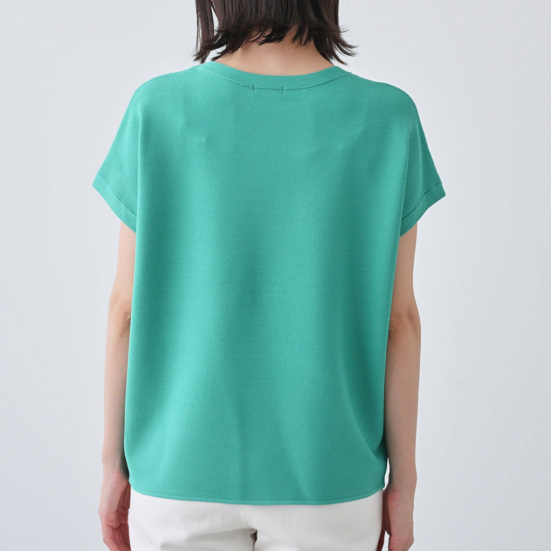 INDIVI「新色登場！【洗える／清涼感】レーヨンストレッチ フレンチスリーブニット」|ニット・セーター|