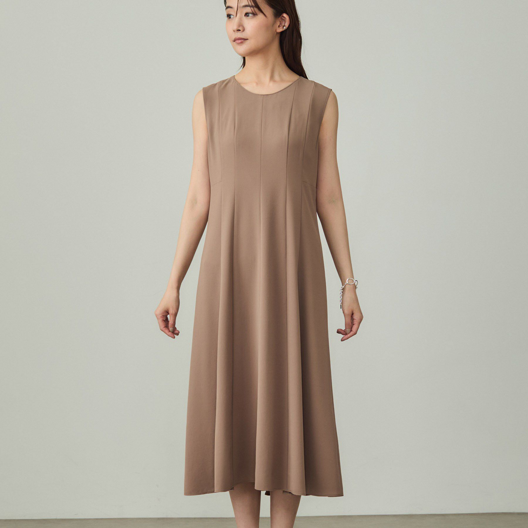 INDIVI「【美シルエット】ノースリーブワンピース」|ワンピース|