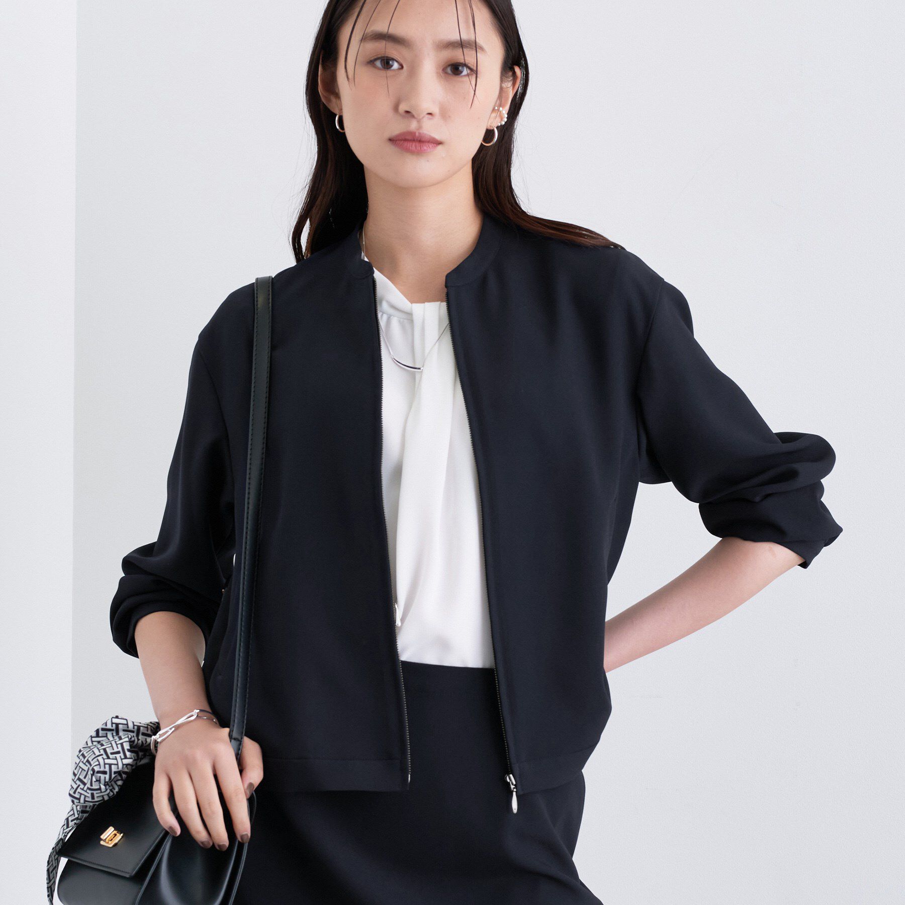 INDIVI「【洗える／UVケア／吸汗速乾】ジョーゼットライトブルゾン」|ブルゾン・スタジャン|